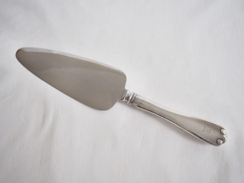 Vintage Tiffany Cake Server - MAKIE