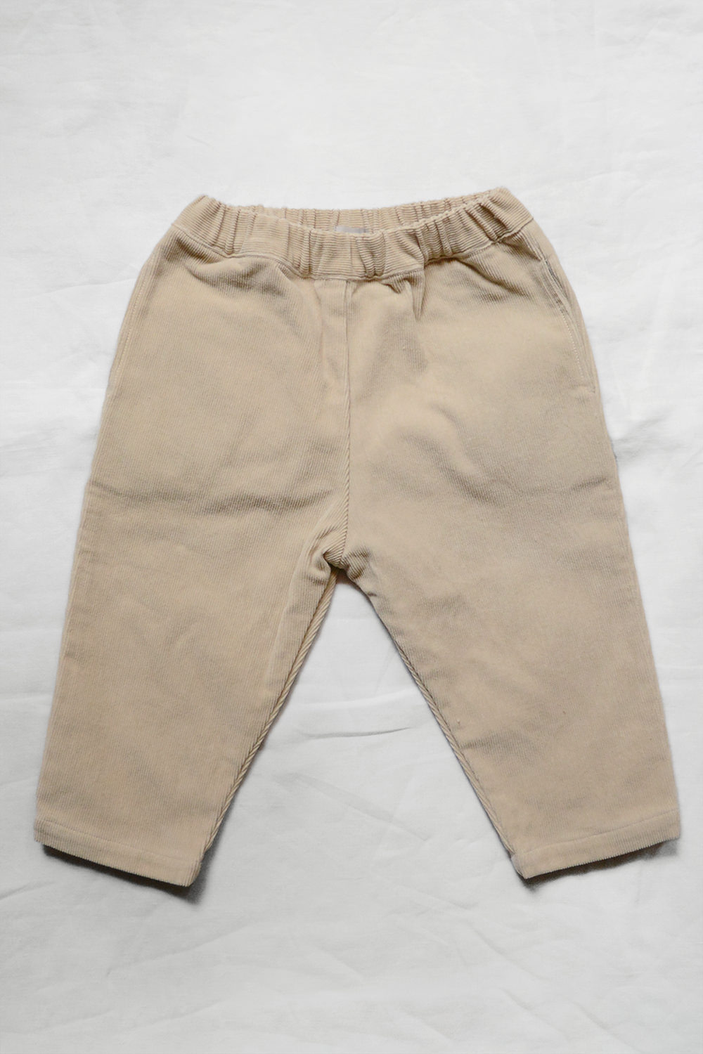 MAKIE Medium Weight Corduroy Pants Cream Top Picture